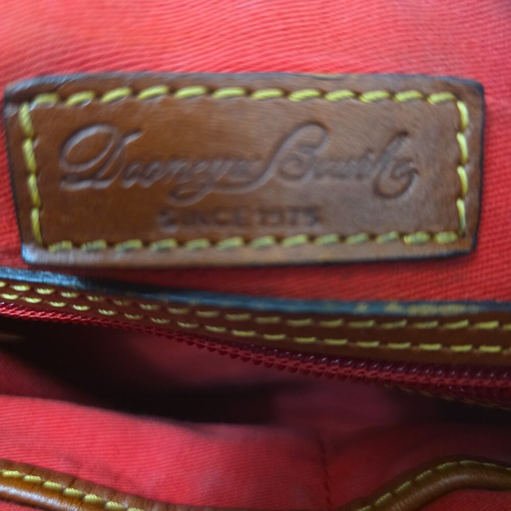 Dooney & Bourke Wayfarer Navy Nylon Duck Logo Crossbody Bag Tan Leather Coastal - Picture 13 of 16